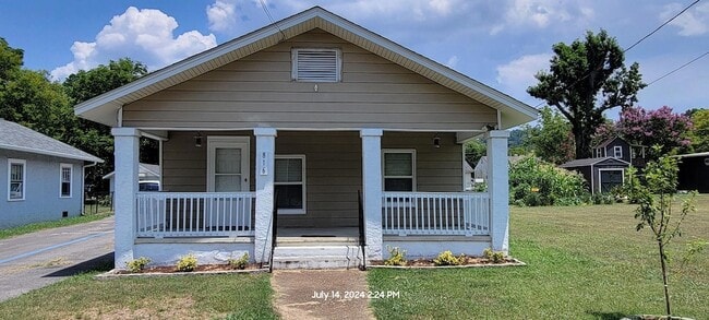 property at 816 Indian Ave