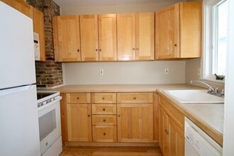 39 South St in Rockport, MA - Building Photo - Building Photo