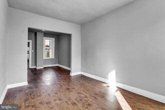 457 Salem Ave in York, PA - Building Photo - Building Photo