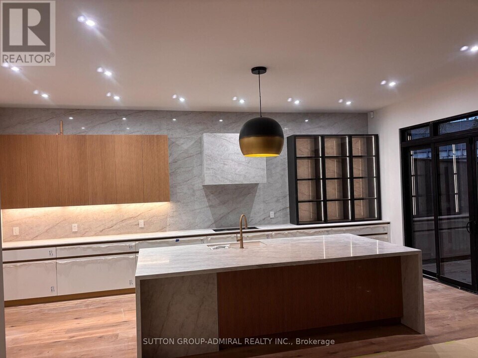 78 Burncrest Dr in Toronto, ON - Building Photo