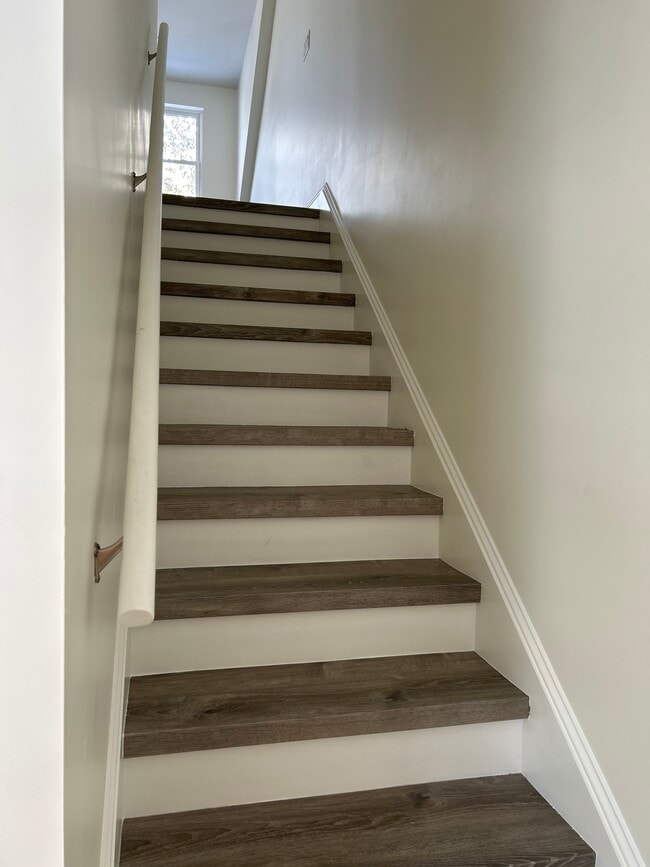 32 Revere Ct in Canton, MA - Building Photo - Building Photo