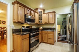 1237 Aduana Ave in Coral Gables, FL - Building Photo - Building Photo