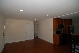 9311 Latrobe Ave in Skokie, IL - Building Photo - Building Photo
