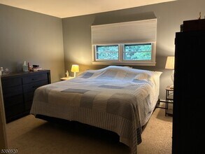 38 Park St in Wanaque, NJ - Building Photo - Building Photo