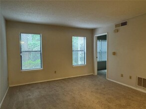 1302 Old Hammond Chase in Atlanta, GA - Building Photo - Building Photo