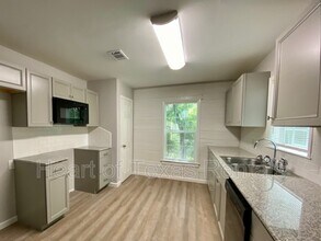 3600 Maple Ave in Waco, TX - Building Photo - Building Photo