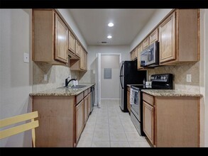 5714 Cedar Creek Dr in Benbrook, TX - Building Photo - Building Photo