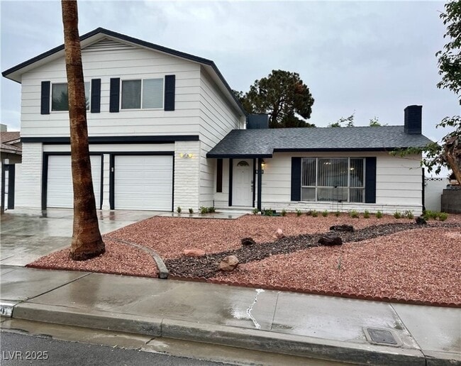property at 3914 El Paso Dr