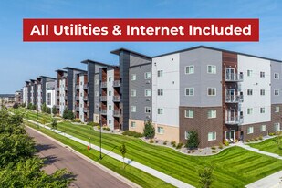 The Haven on Veterans in Fargo, ND - Building Photo