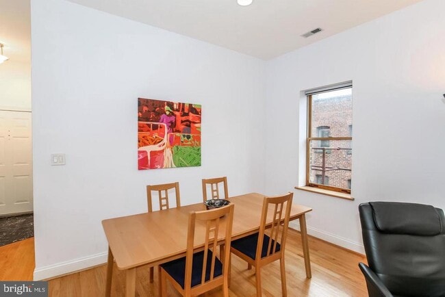 property at 1427 Chapin St NW