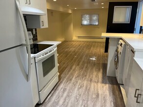 4539 Walden St in Vancouver, BC - Building Photo - Building Photo