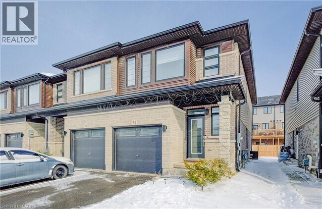 34 June Callwood Wy in Brantford, ON - Building Photo - Building Photo