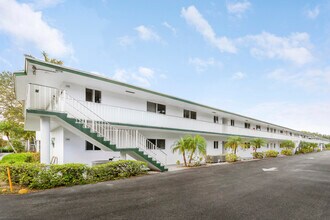 1 Garden St in Jupiter, FL - Building Photo - Building Photo