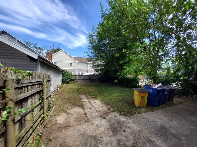199 Saltonstall Ave in New Haven, CT - Building Photo - Building Photo