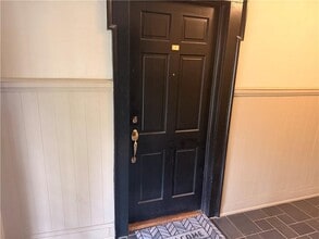 71 Maddox Dr NE in Atlanta, GA - Foto de edificio - Building Photo