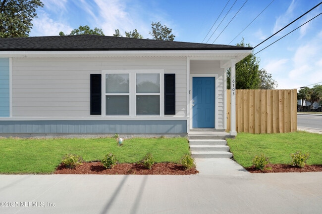 property at 6703 Bakersfield Dr