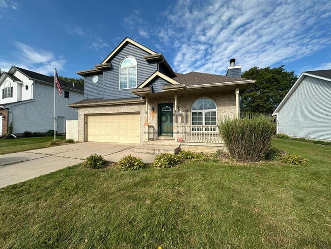 384 Kingsmill Dr