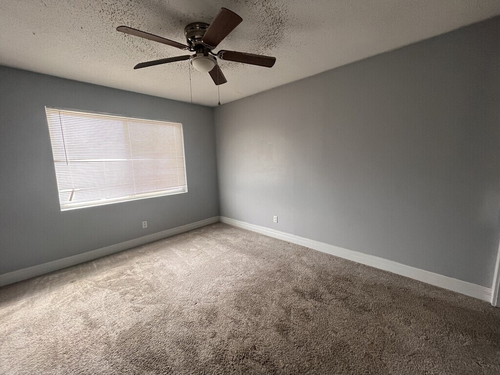 320 E 1st Ave Hutchinson, KS Rental Homes and Apartments for Rent