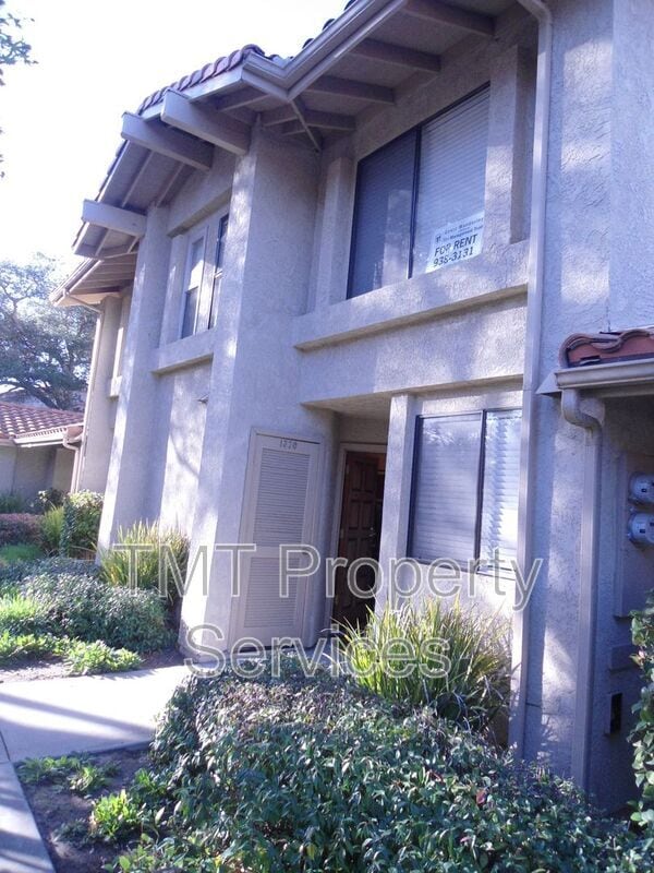 property at 1370 Tourney Hill Ln