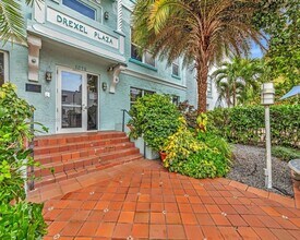 1218 Drexel Ave in Miami Beach, FL - Building Photo - Building Photo