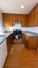 524 Sanders Ave in San Jose, CA - Building Photo - Building Photo
