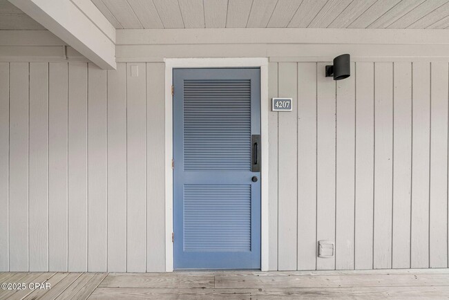 4726 Bay Point Rd in Panama City Beach, FL - Building Photo - Building Photo