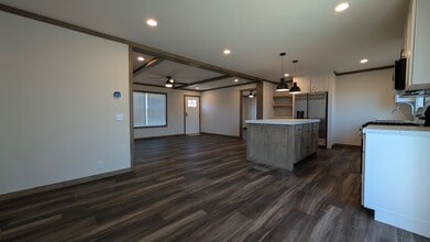 2716 Bryan Ct SW in Albuquerque, NM - Building Photo - Building Photo