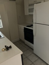 127 7th Ave N, Unit 2 in Jacksonville Beach, FL - Building Photo - Building Photo
