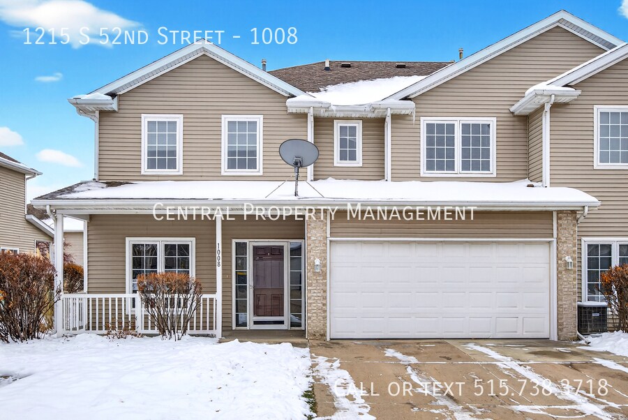 1215 S 52nd St in West Des Moines, IA - Building Photo