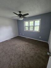 6624 SW Arborglade Ln in Topeka, KS - Building Photo - Building Photo