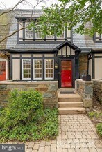 4434 Reservoir Rd NW in Washington, DC - Building Photo - Building Photo