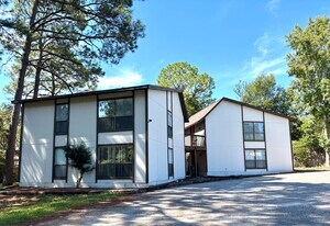 337 Lewis St in Fort Walton Beach, FL - Building Photo