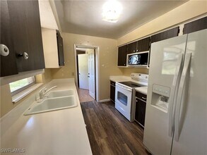11721 Fox Hill Rd in North Fort Myers, FL - Building Photo - Building Photo