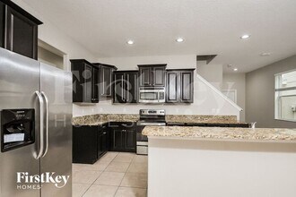 10523 White Peacock Pl in Riverview, FL - Building Photo - Building Photo