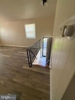 1336 E Upsal St in Philadelphia, PA - Building Photo