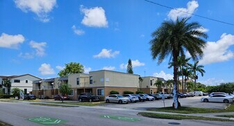 Miramar 6141 in Miramar, FL - Building Photo