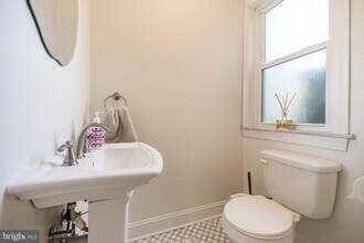 2978 E Thompson St in Philadelphia, PA - Building Photo - Building Photo