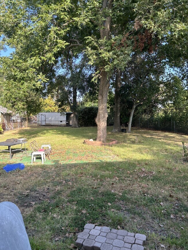 6022 Yale St in Houston, TX - Building Photo - Building Photo