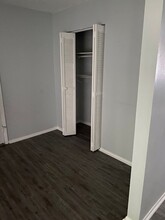 601 Riverhill Cir in Columbia, SC - Foto de edificio - Building Photo