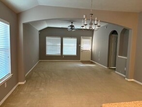 18911 Wellock Ln in Tomball, TX - Building Photo - Building Photo
