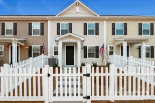 12 Beautyberry St in Simpsonville, SC - Building Photo