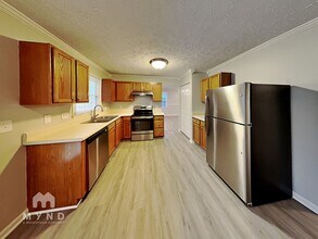307 Laurens Way in Knightdale, NC - Building Photo - Building Photo
