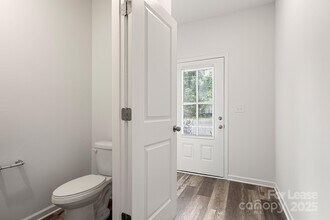110 Blakeslee Ct in Mooresville, NC - Building Photo - Building Photo