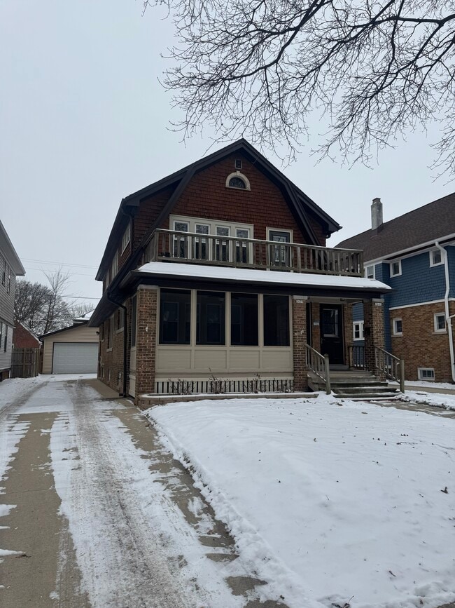 2639 N 61st St, Unit 2639