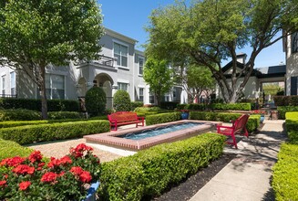 Heritage at Lakeside in Plano, TX - Building Photo - Building Photo