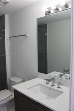 3455 NE 5th Ave-Unit -13 in Oakland Park, FL - Building Photo - Building Photo