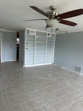 100 Merrimack Ave in Dracut, MA - Building Photo - Building Photo