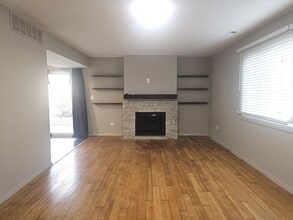 841 Oxford Pl in Wheeling, IL - Building Photo - Building Photo