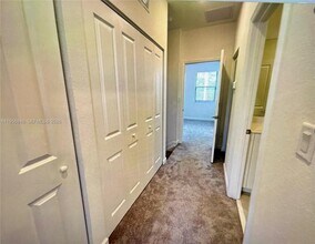 24576 SW 119th Pl in Princeton, FL - Building Photo - Building Photo