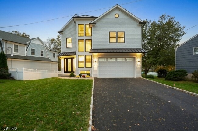 property at 15 Lake Rd